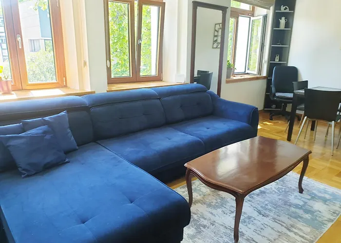 Apartament Art Theater *