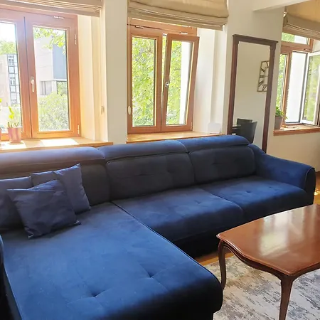 Art Theater Apartment Podgorica